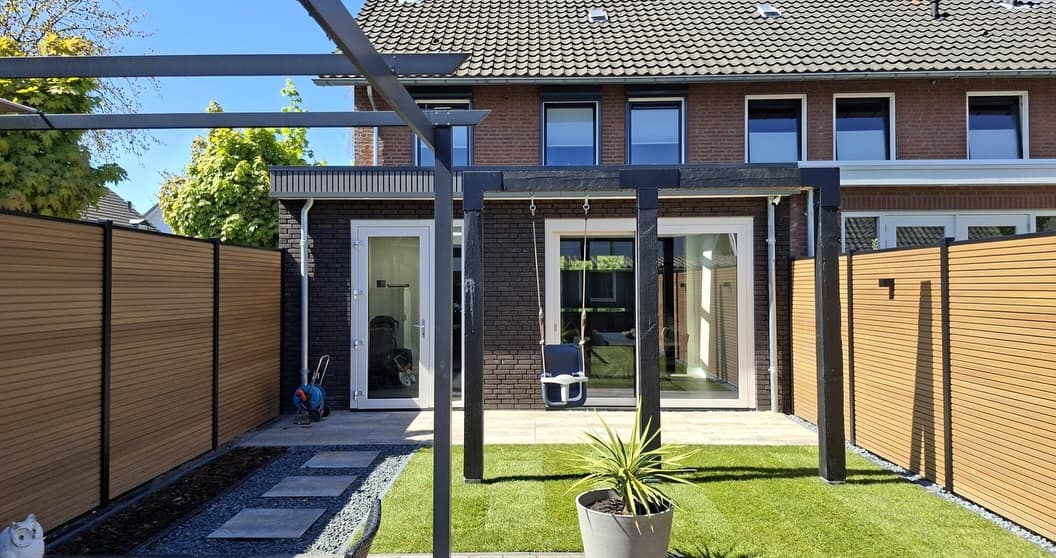 Voor en na - aanbouw detail